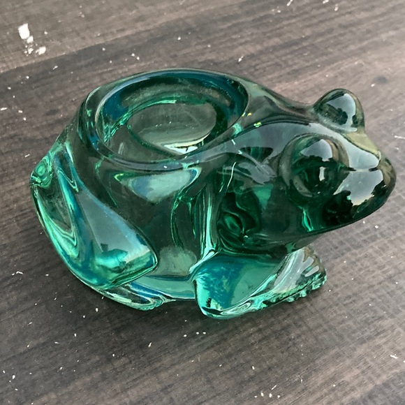 Green Glass Frog Sculpture Votive Tea light Holder - Picture 2 of 8